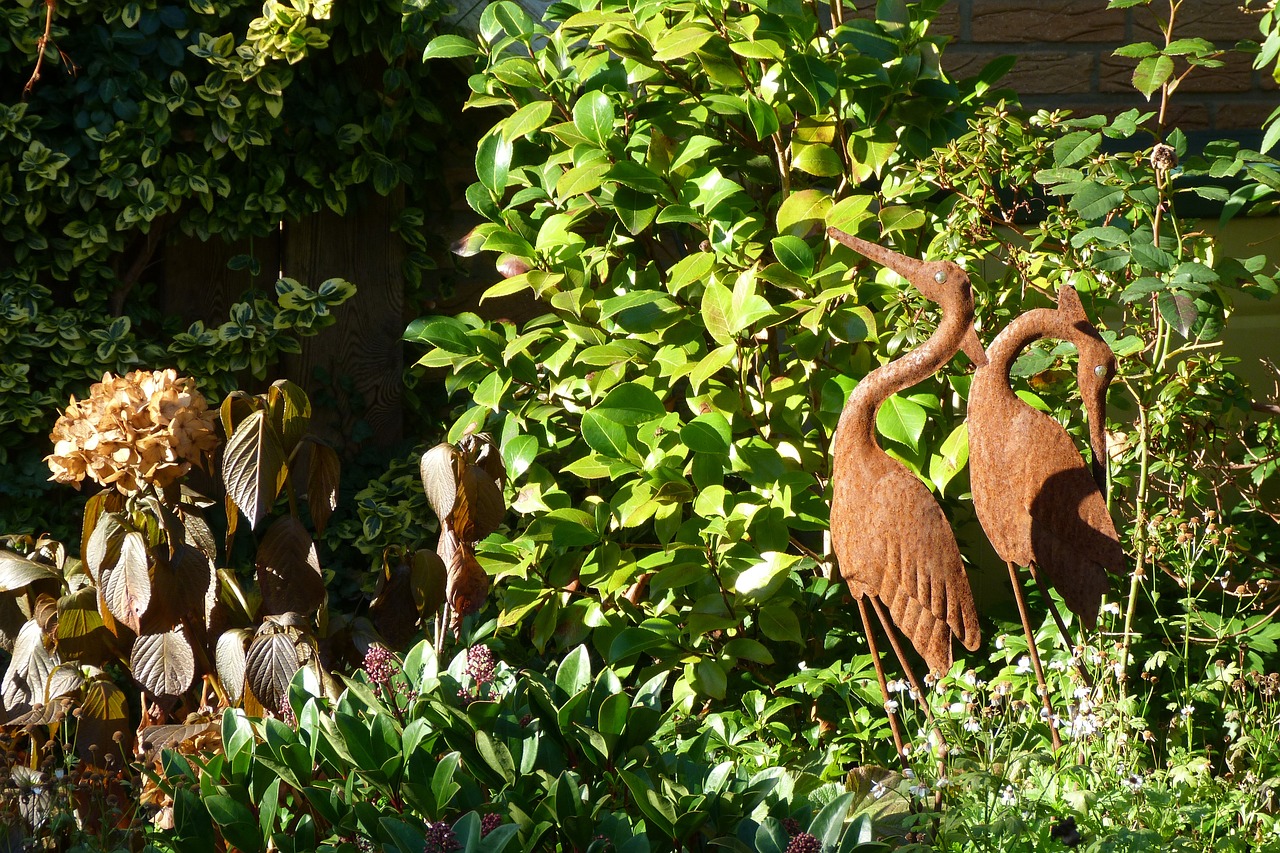 2024香港資料大全正新版：本期推薦牛、龍、蛇、雞