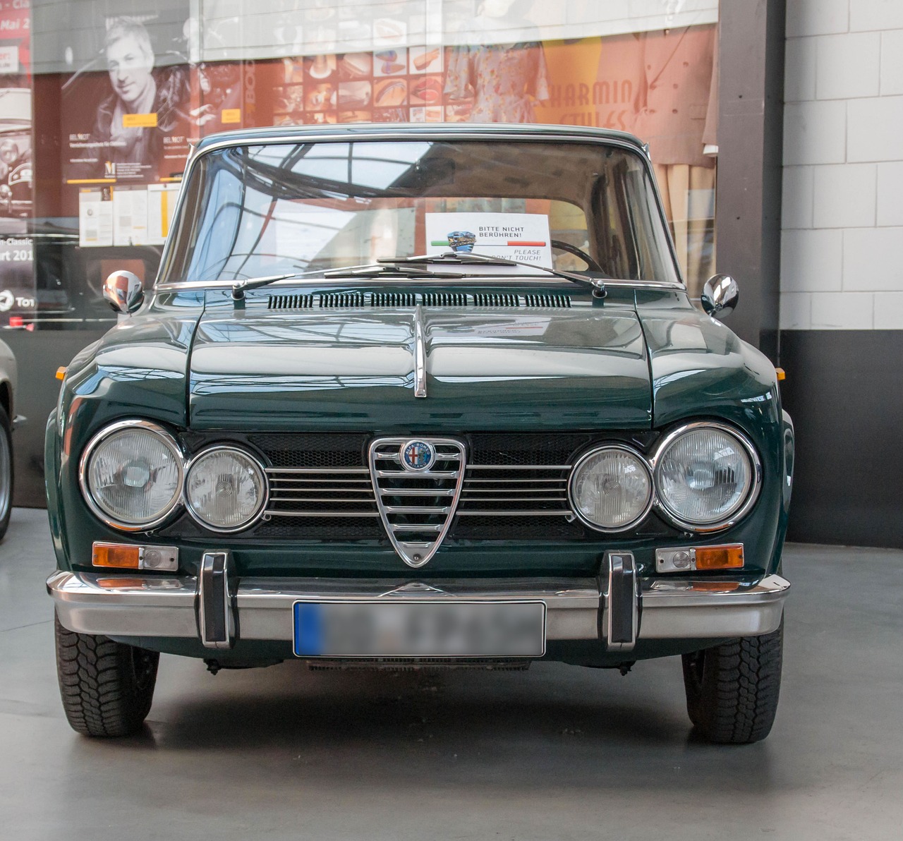 邁凱倫新款發(fā)布，速度與藝術的巔峰之作