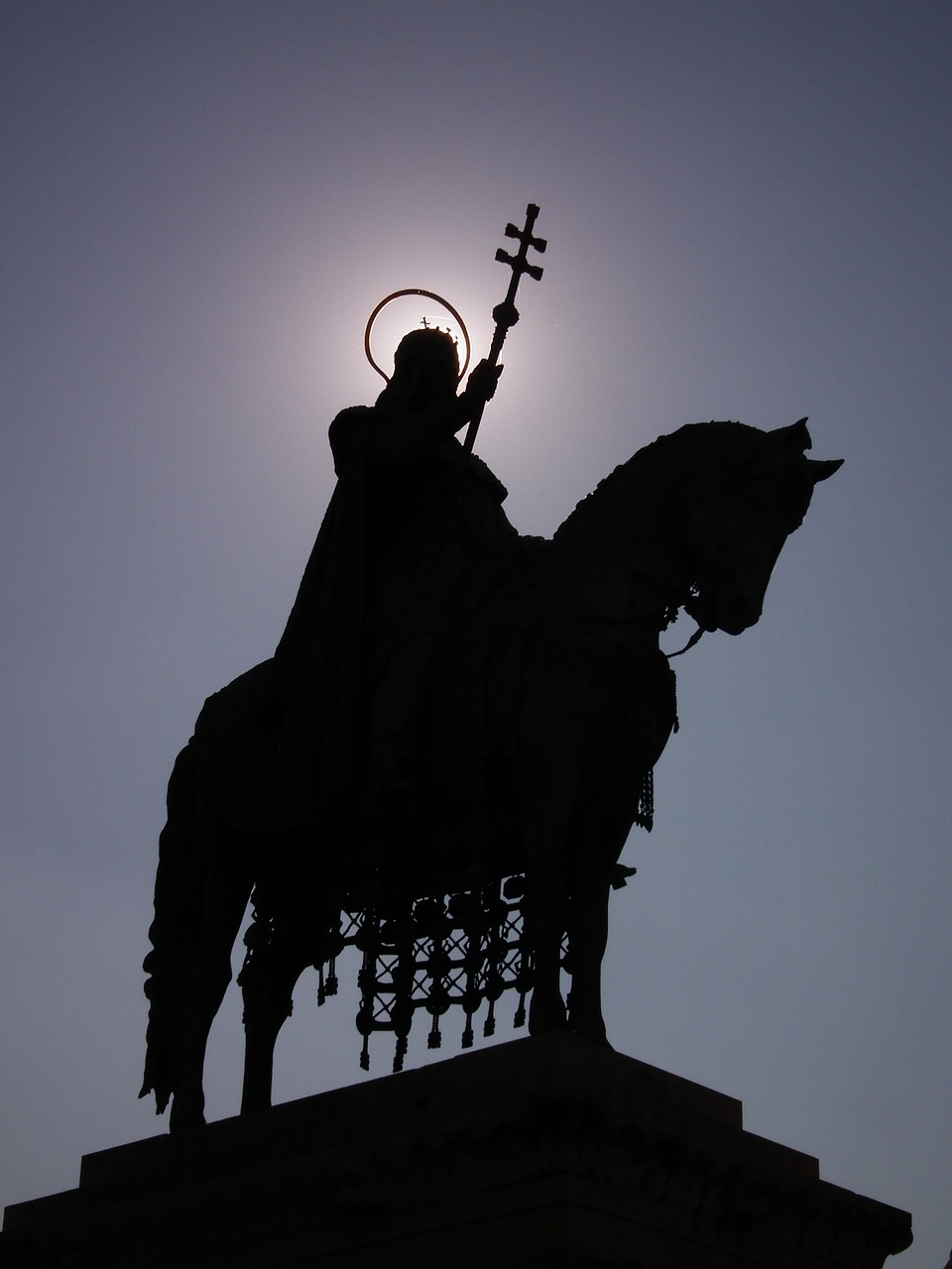 電視劇野山鷹，英雄榮耀與民族精神的輝煌展現(xiàn)