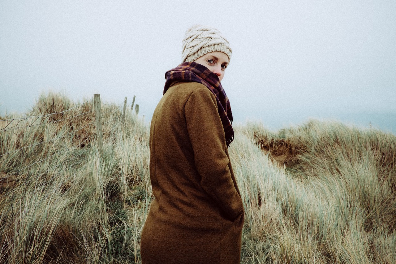 電視劇女人不再沉默，勇氣與覺(jué)醒的覺(jué)醒之路