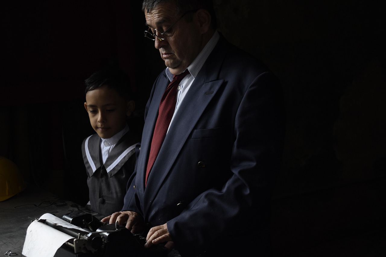 演員周野芒，演藝之路的閃耀之星