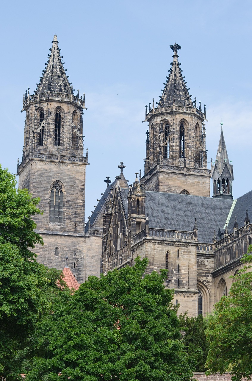 樊華廣場最新動態(tài),城市新地標(biāo)的發(fā)展、未來展望與資訊速遞