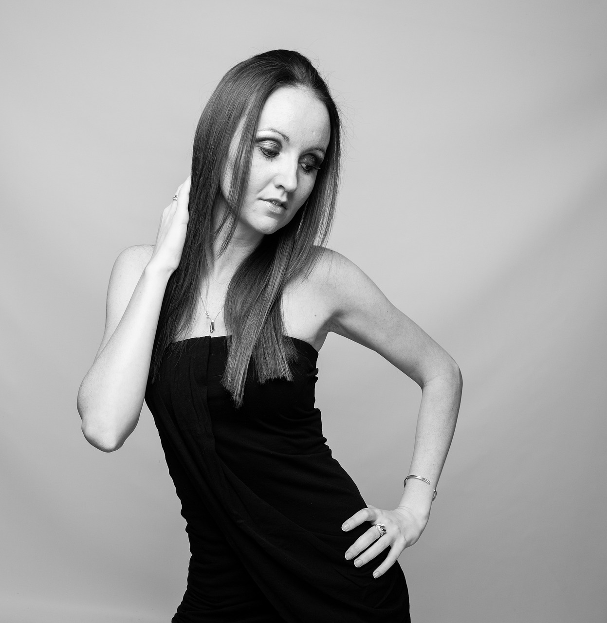 今年短發(fā)風(fēng)采獨(dú)具魅力,時(shí)尚魅力的獨(dú)特展現(xiàn)