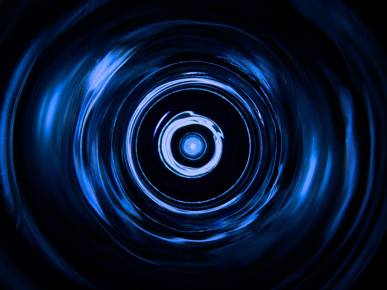 泡沫電影，銀幕幻象與現(xiàn)實(shí)思考之路