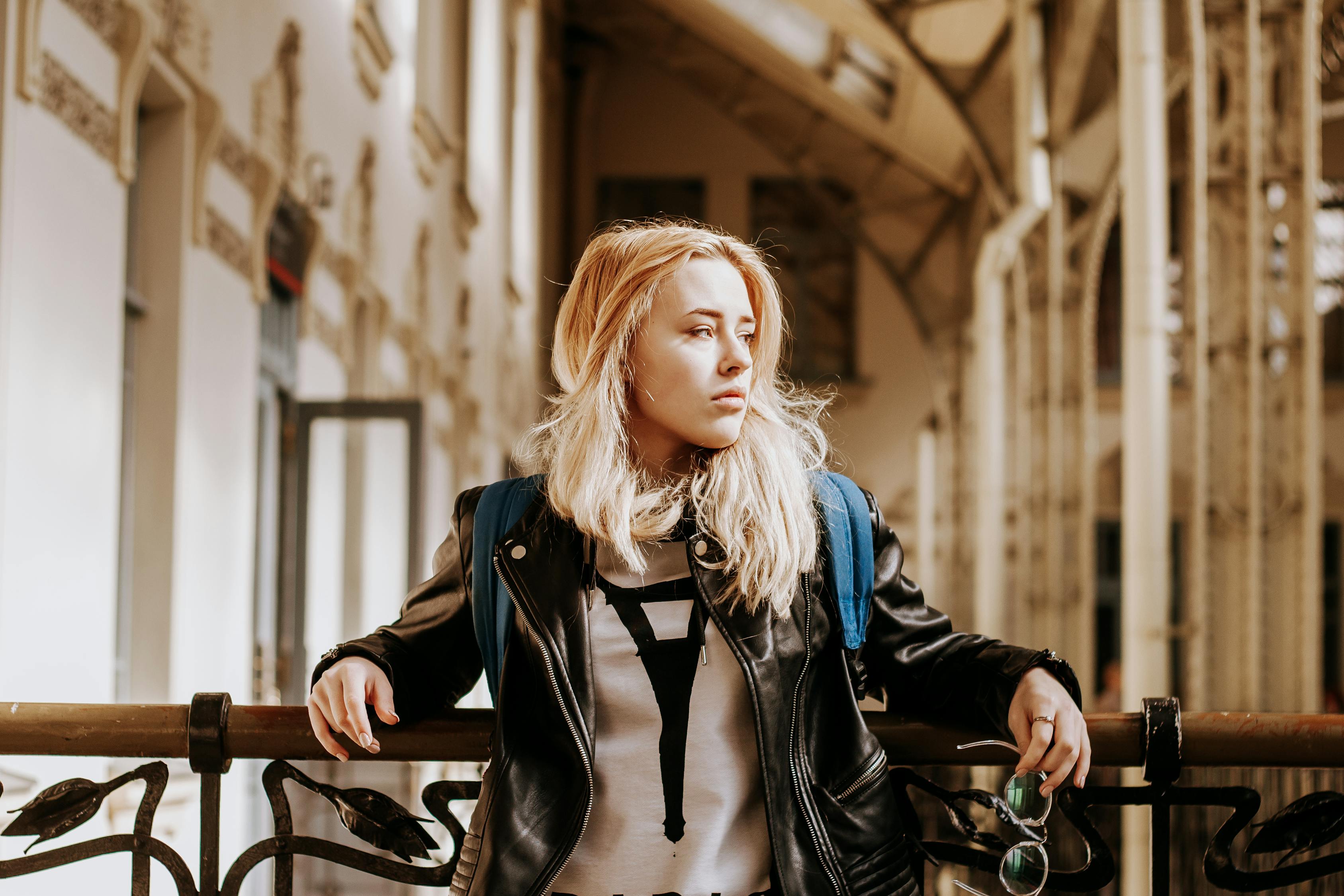 最新壁紙推薦，探索時尚與美麗的無限魅力