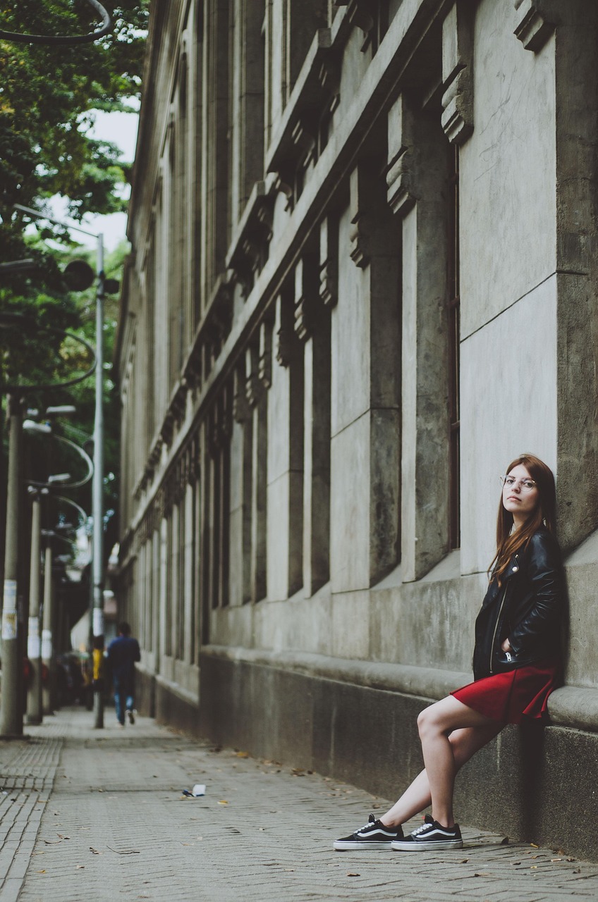 韓國年輕嫂子電影,探索現(xiàn)代都市情感與人文魅力的獨(dú)特視角