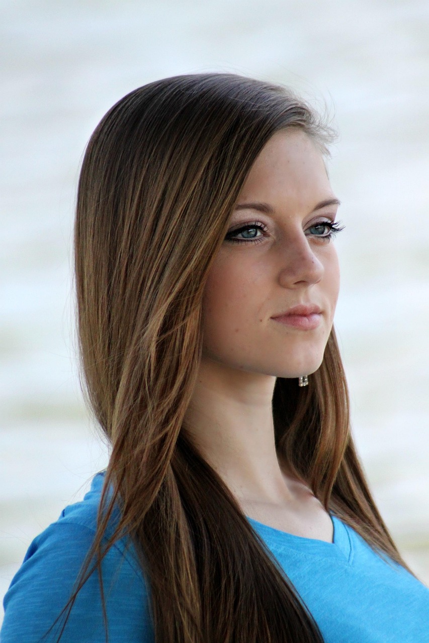 動漫女生腳部特寫,展現(xiàn)美與魅力的獨特風(fēng)采