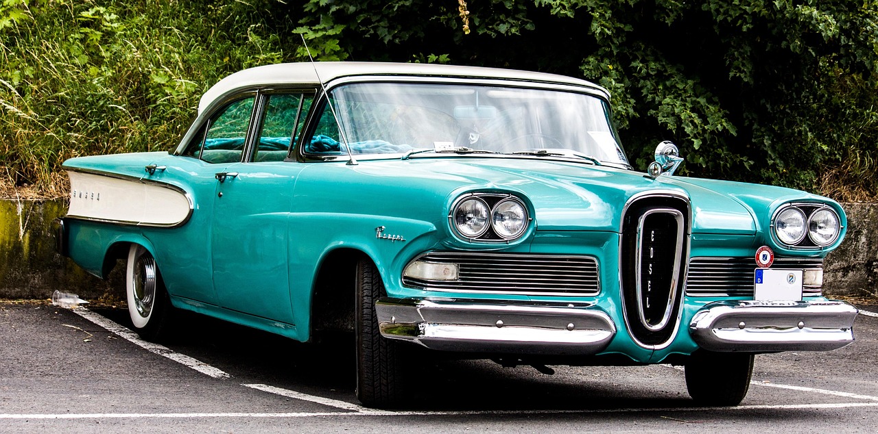 奧迪Q3前擋風(fēng)玻璃價格詳解,影響因素及探討