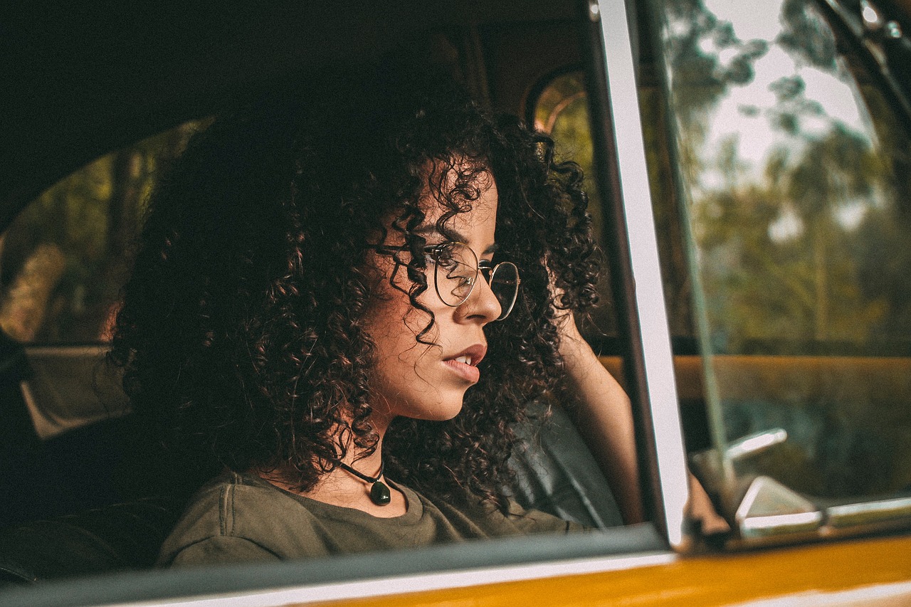 半路夫妻演員表揭秘及劇情深度解析