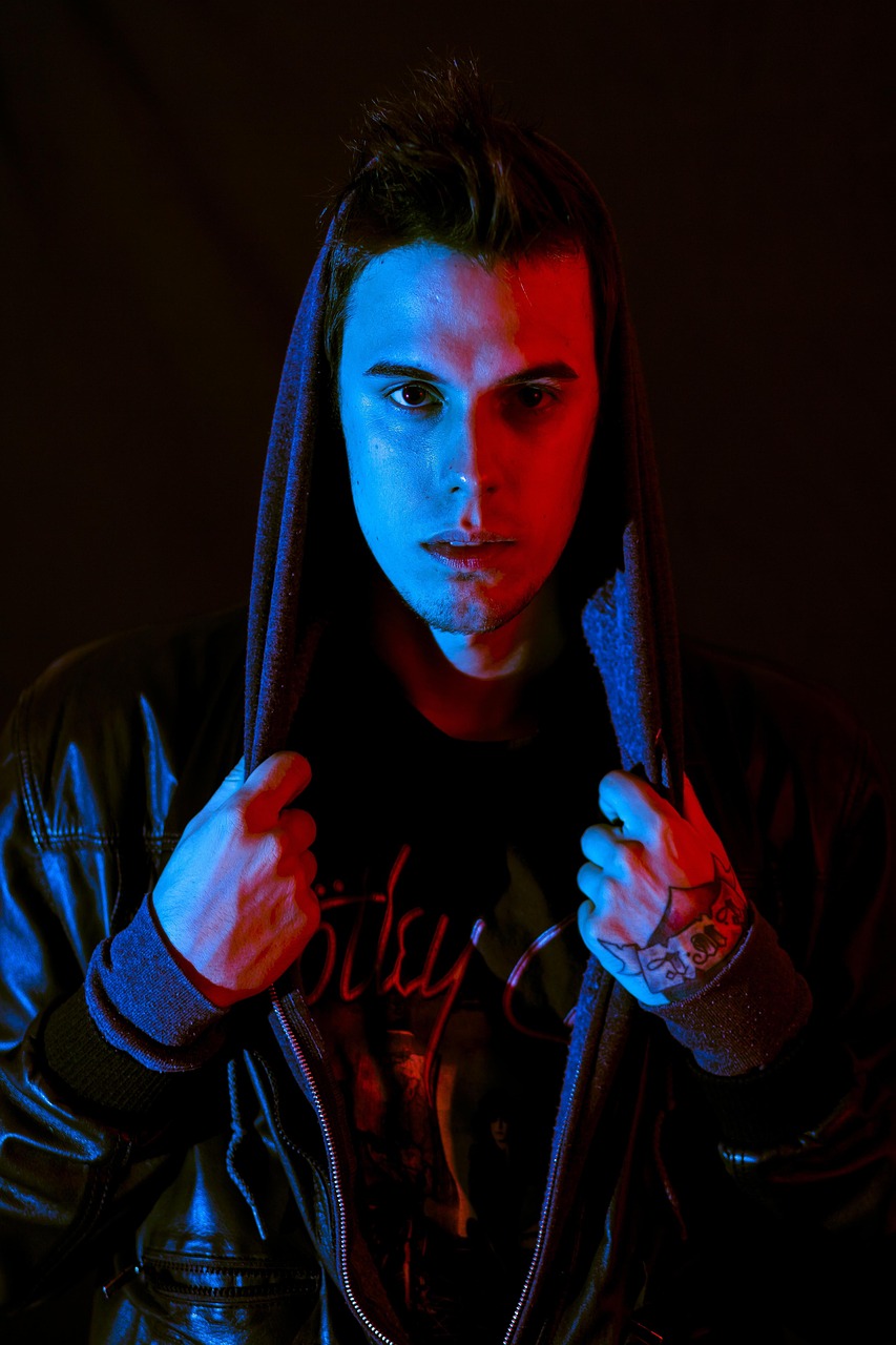 古代傳統(tǒng)與現(xiàn)代社會的交融，奴婢生活新篇章探索