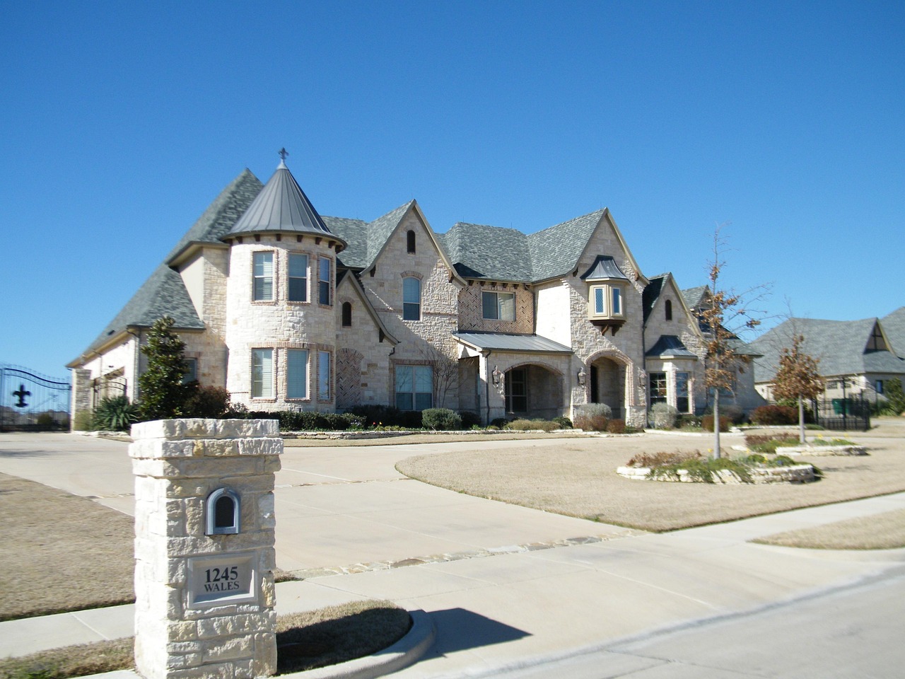 恒大房產(chǎn)資訊速遞，最新動態(tài)、市場洞察一覽無遺