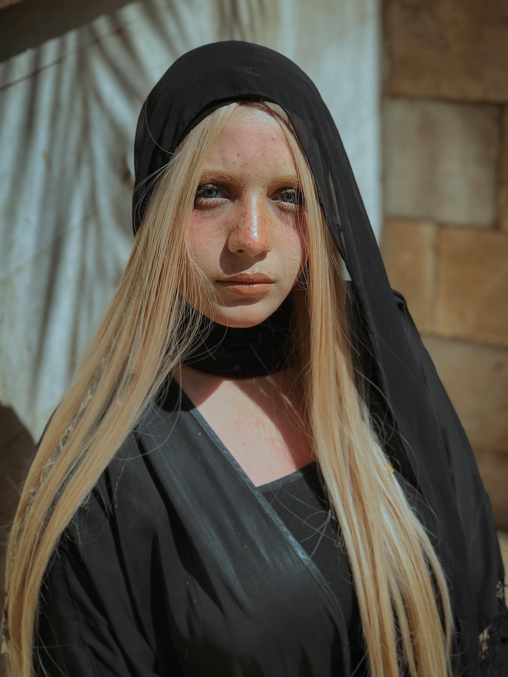 最新女性頭像，時(shí)尚潮流與個(gè)人風(fēng)格的完美展現(xiàn)