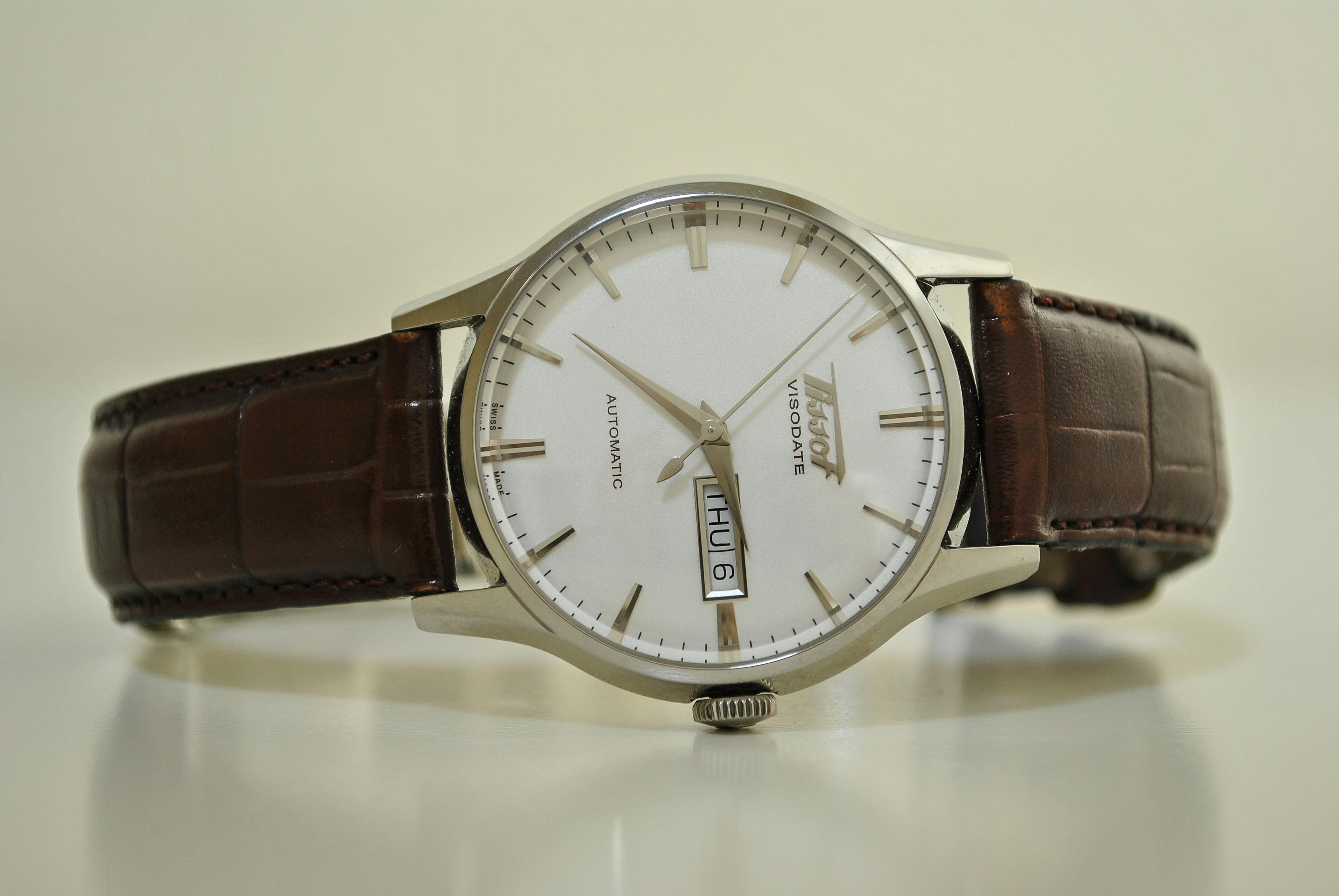 天梭2017新款女士手表，時(shí)尚與精密工藝的完美融合