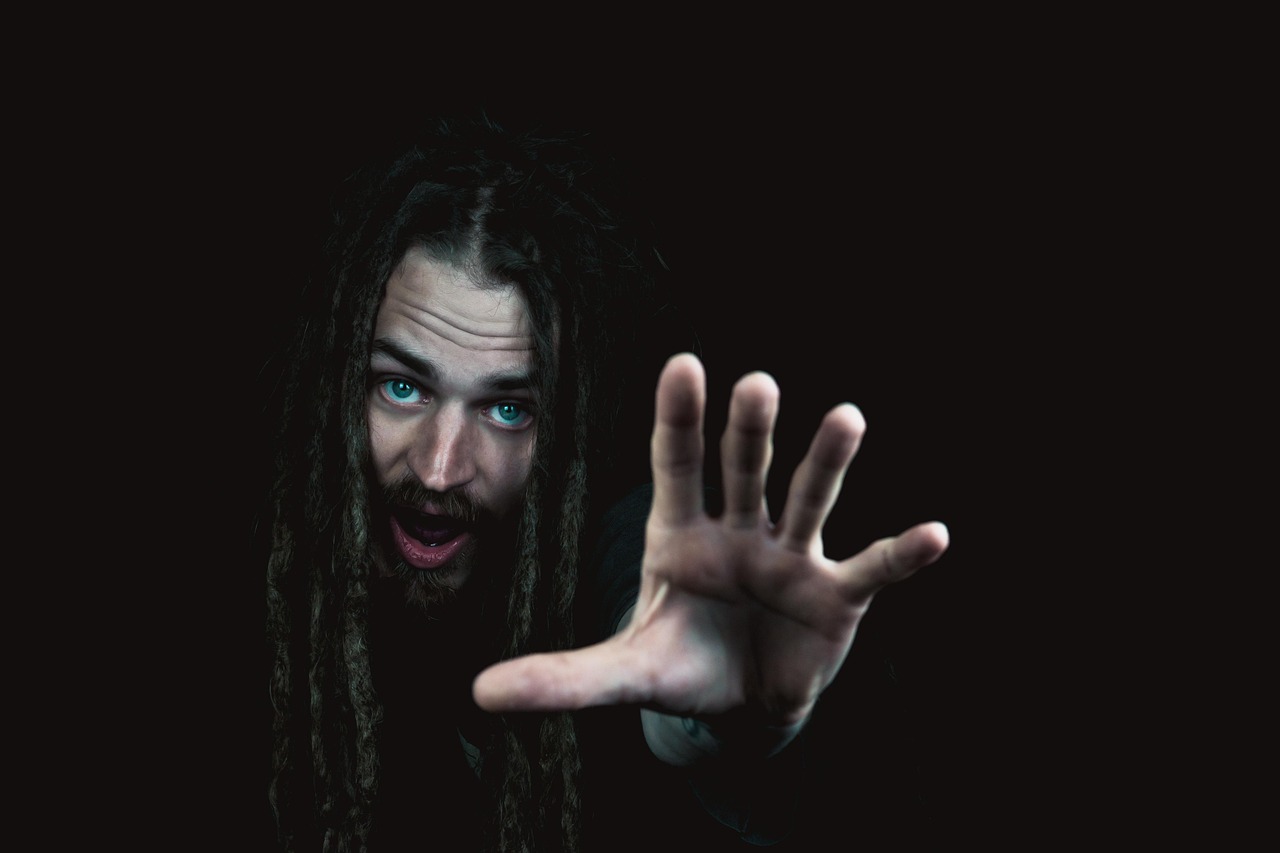 電影中的掙扎與救贖，救救我電影，救救我心靈之旅