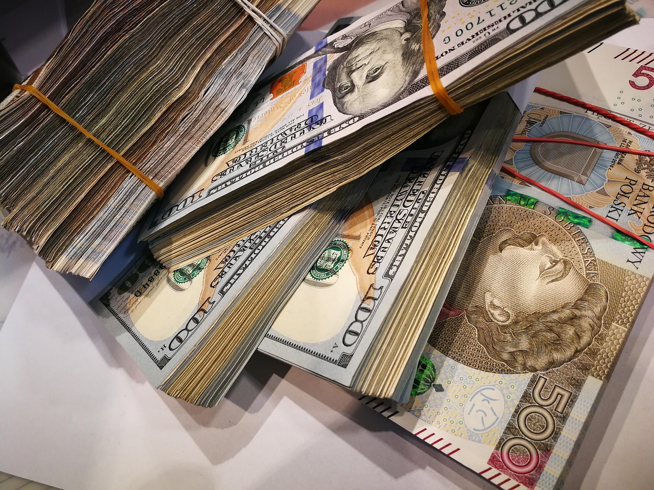 全球最新富豪排行榜揭示財富格局的新變化