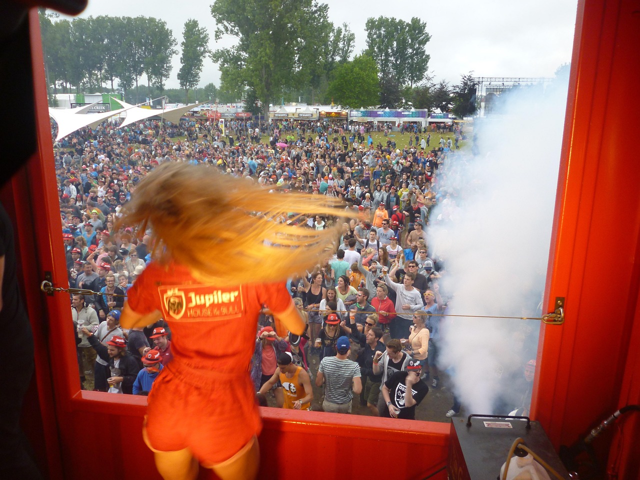 籃球場上的傳奇女子——鄭海霞的比賽瞬間