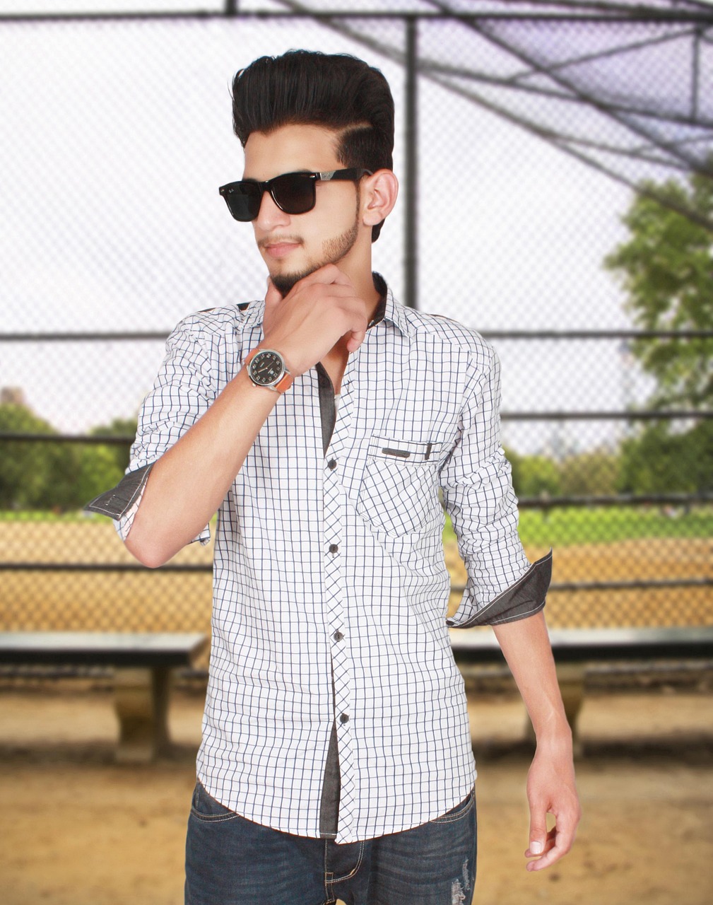 夏雨，男演員的魅力與才華熠熠生輝