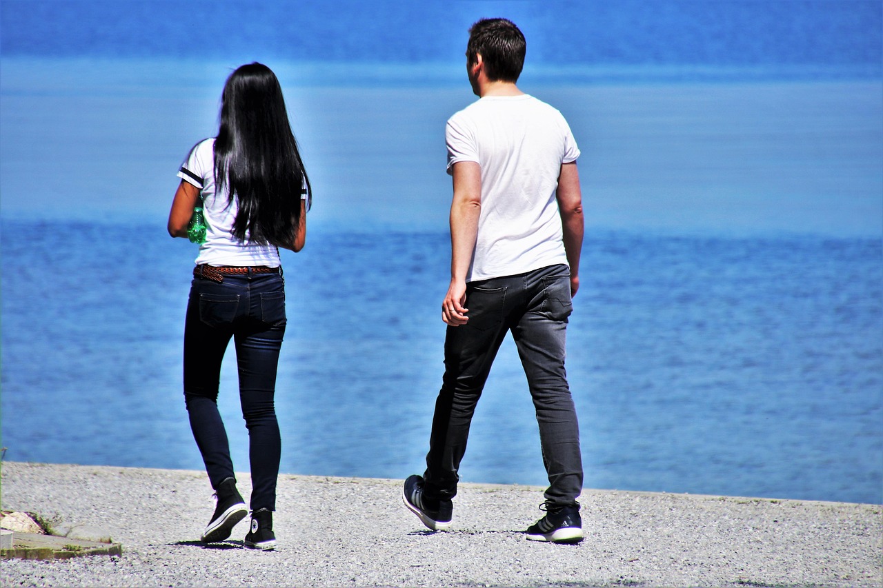 深度解析何以笙簫默電視劇全集中的情感糾葛與人生思考