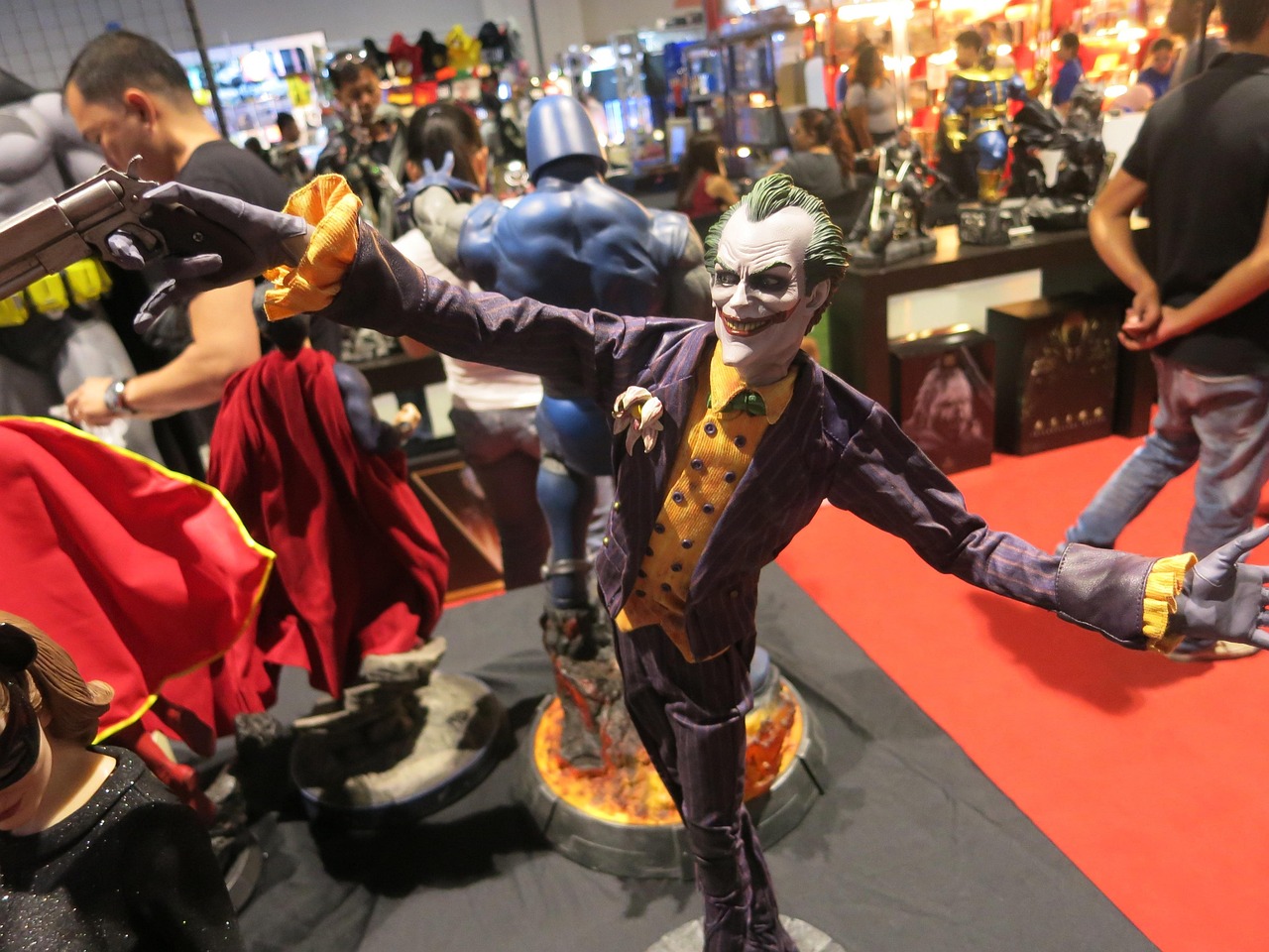 香港警匪電視劇，正義與邪惡的較量——警惡探案之旅