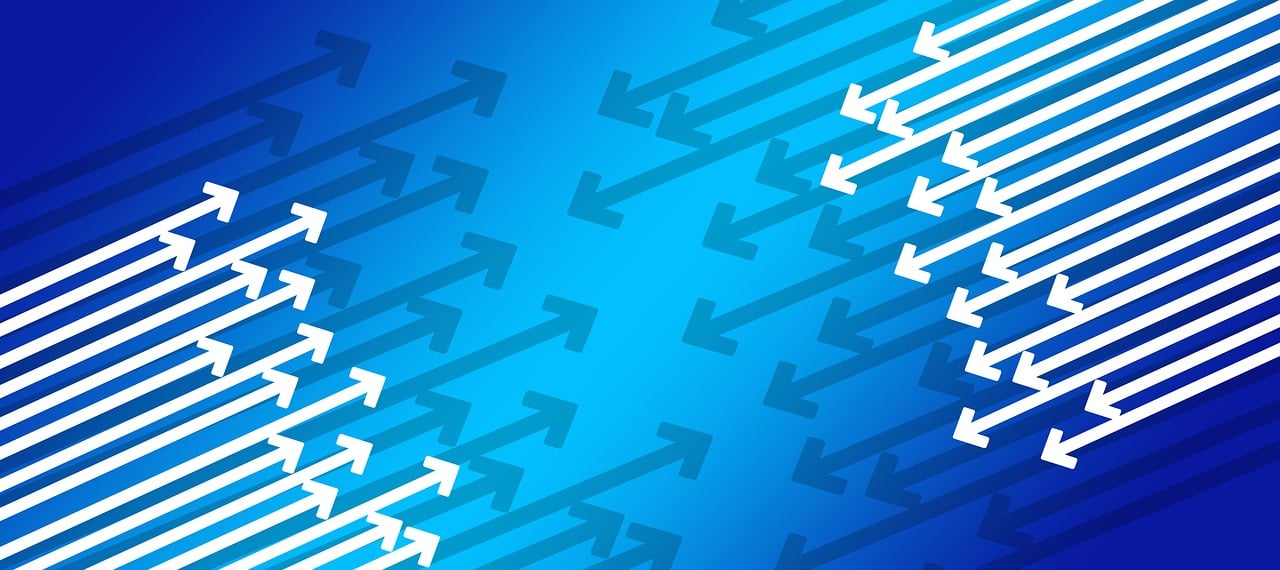 黃金價格的波動及其影響因素分析