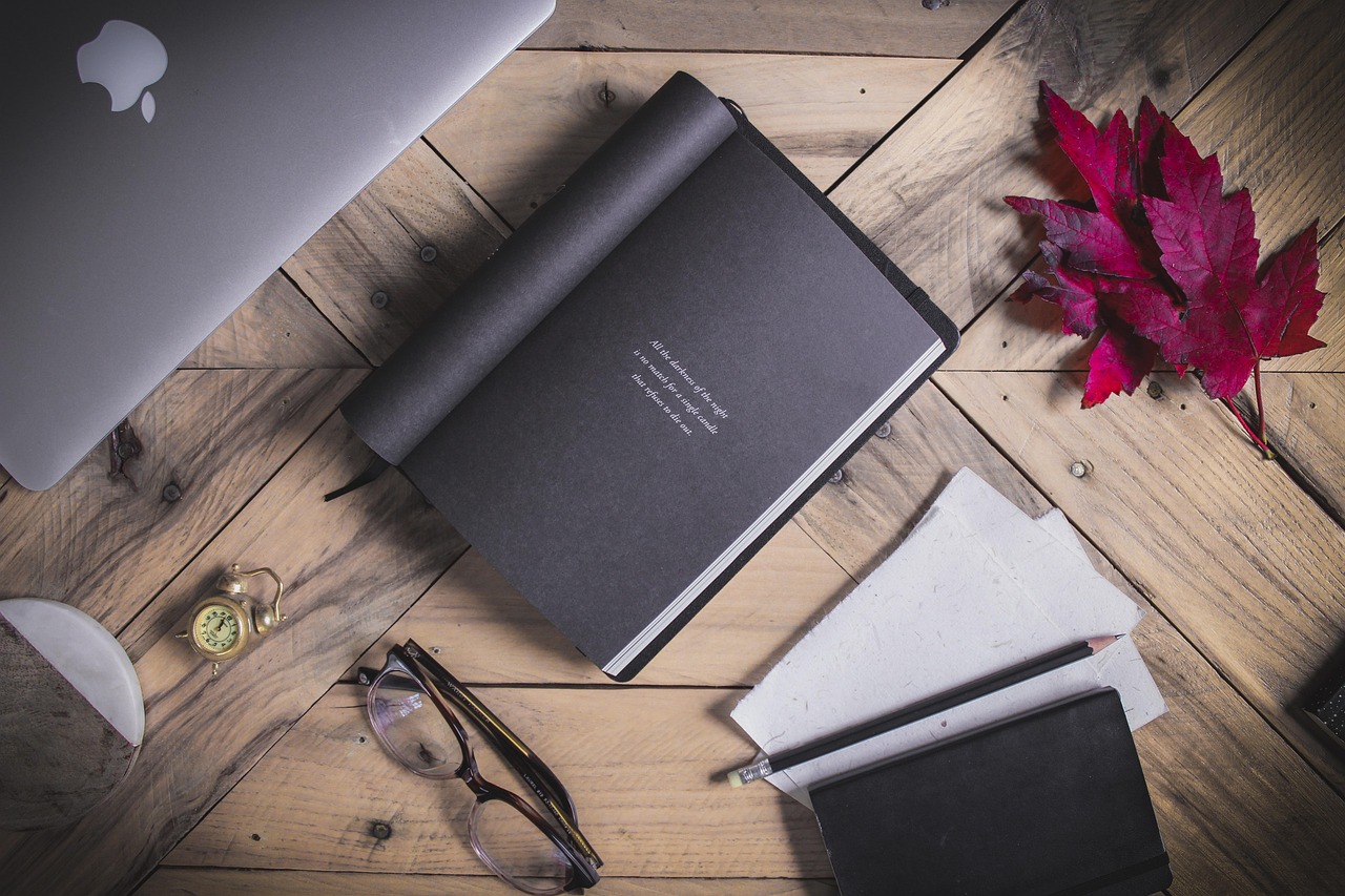 最新隱形眼鏡技術(shù)深度解析