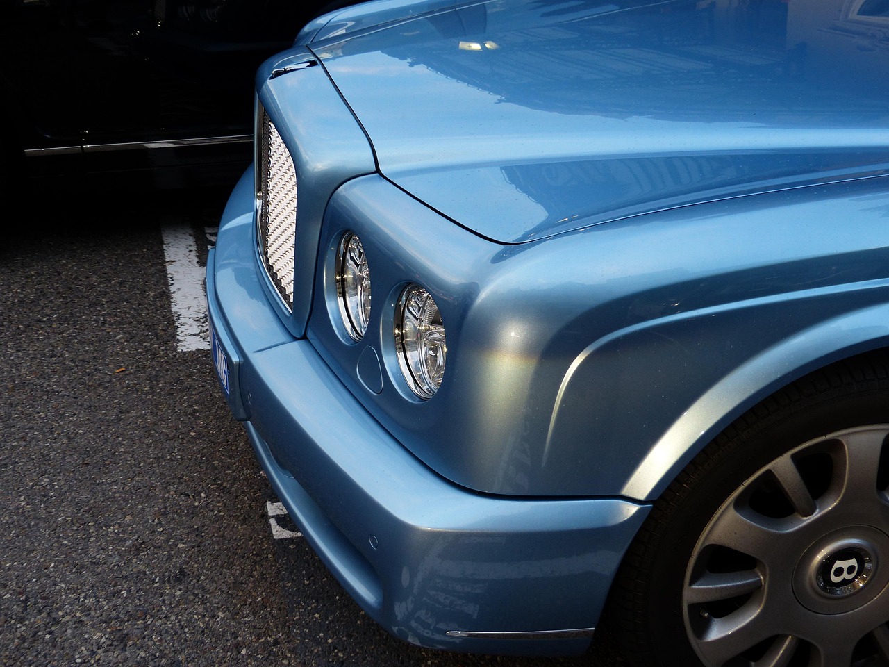 賓利轎車價(jià)格，豪華與性能的完美融合之選