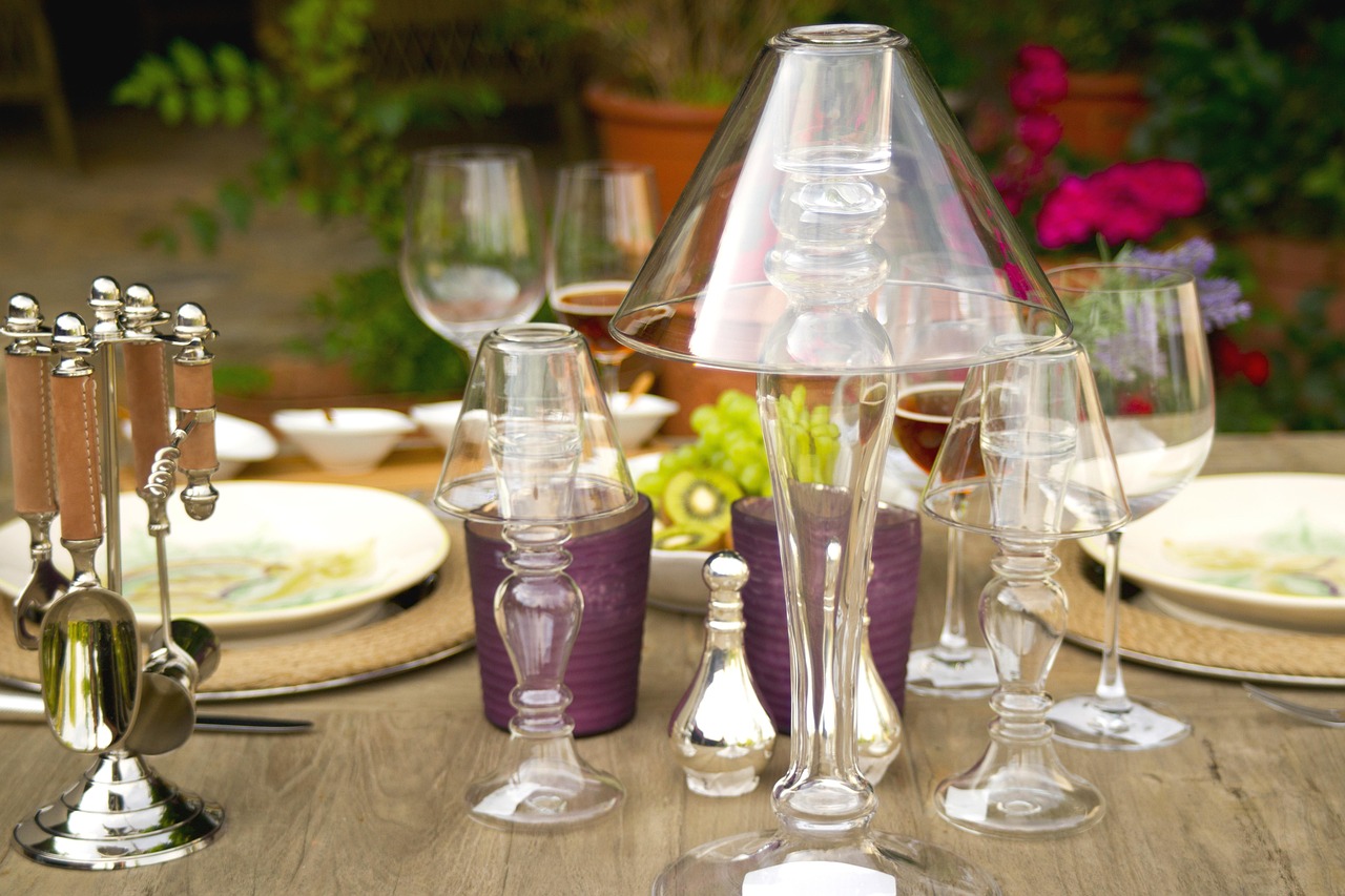 一品坊和之禮52度白酒，品味與價(jià)格的優(yōu)雅融合