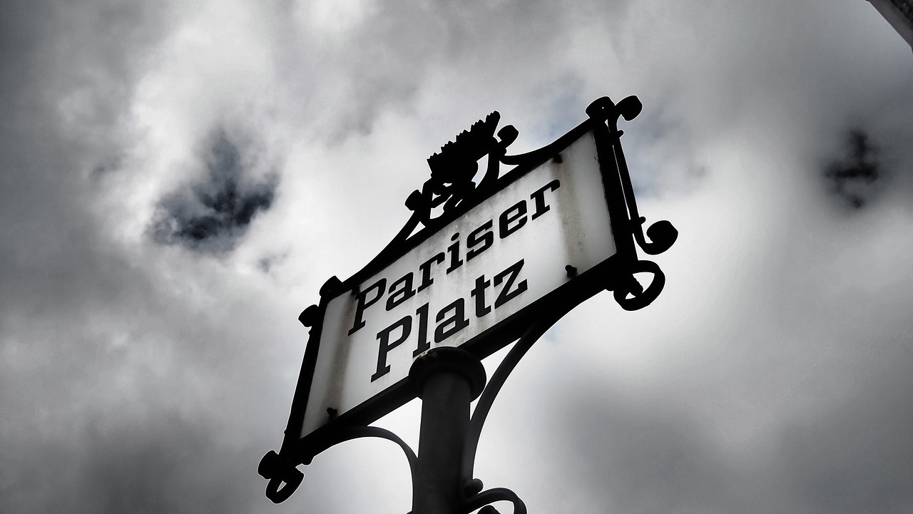 久立轉(zhuǎn)債上市時(shí)間的分析與預(yù)測(cè)，可能的上市場(chǎng)時(shí)間及影響因素探討