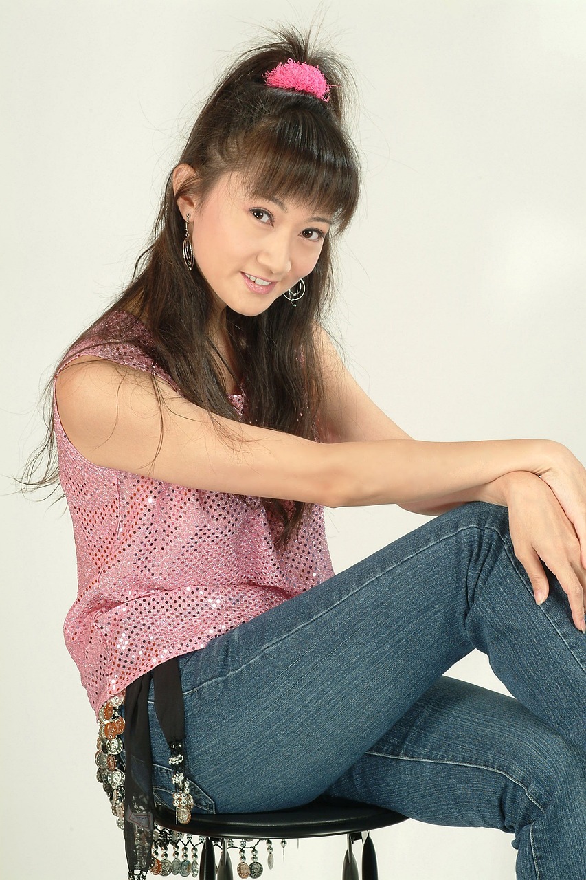 女演員劉冰,星光璀璨的魅力之旅