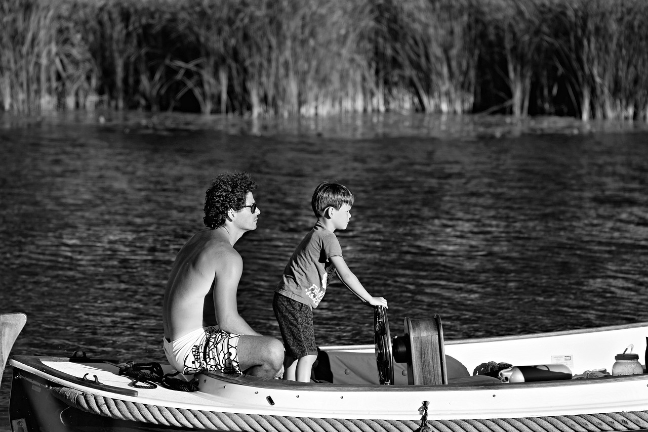電影同船愛歌，歌聲中的情感之旅