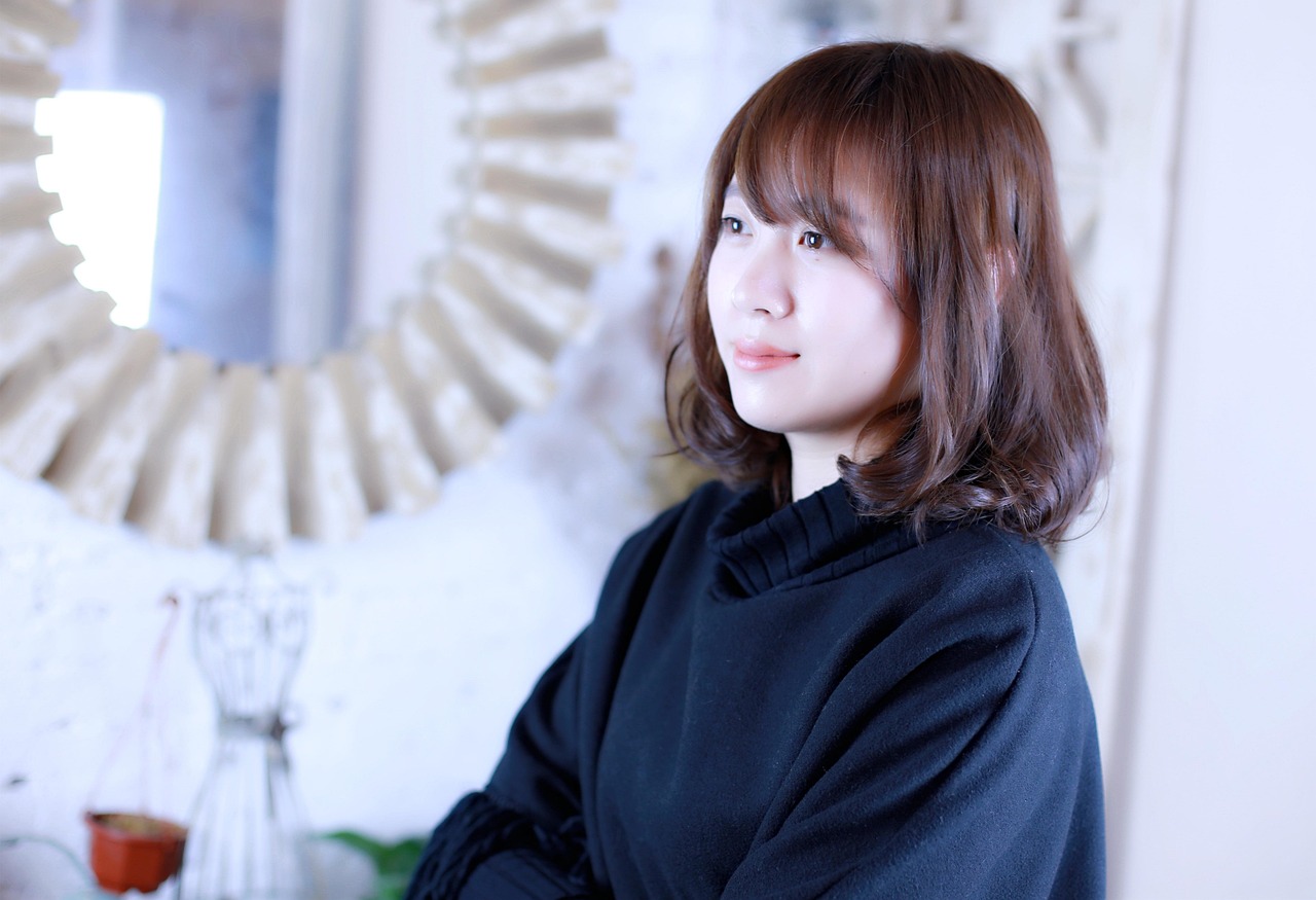 最新流行短發(fā)型,展現(xiàn)時(shí)尚魅力的風(fēng)采