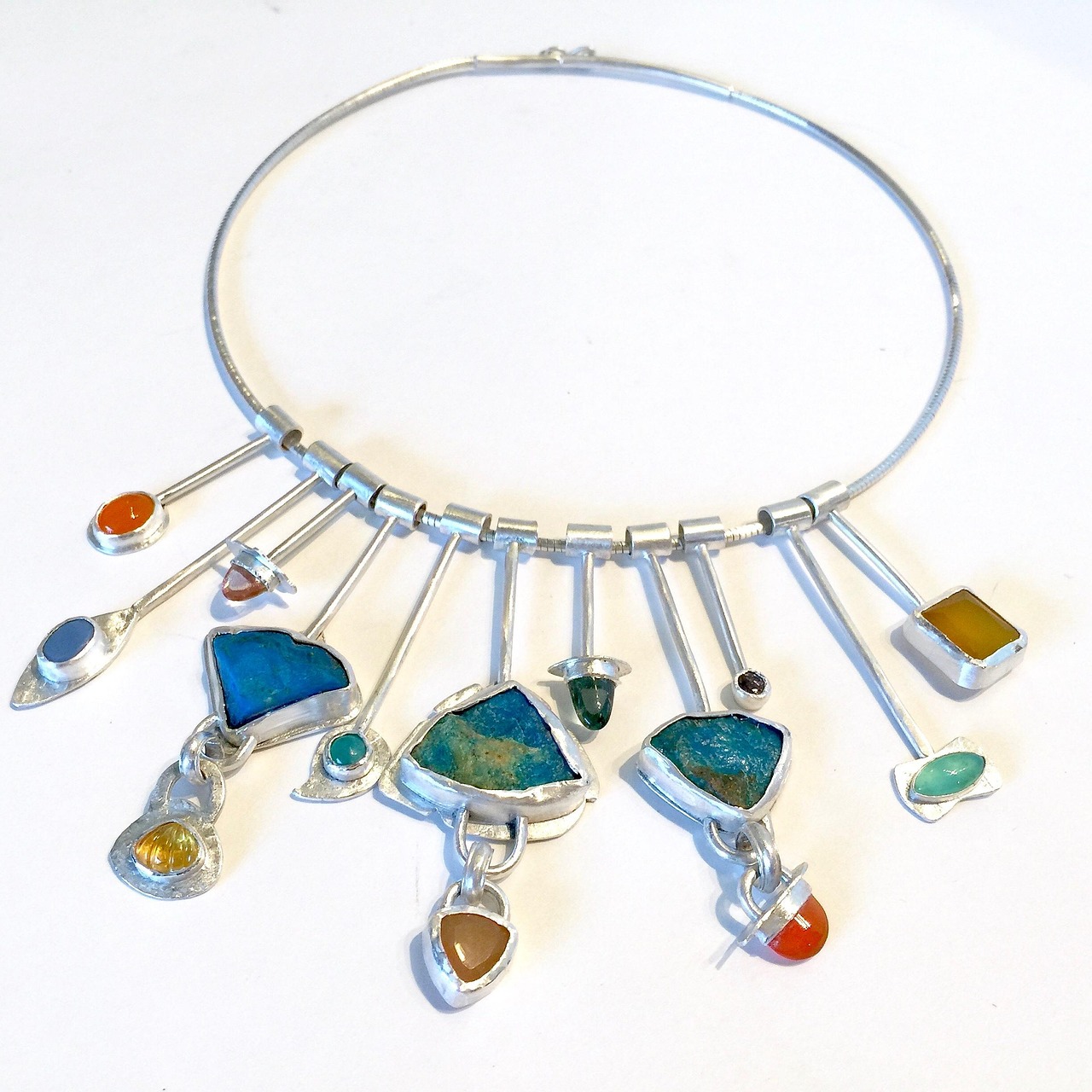 最新項(xiàng)鏈款式,時(shí)尚魅力與獨(dú)特設(shè)計(jì)的完美融合