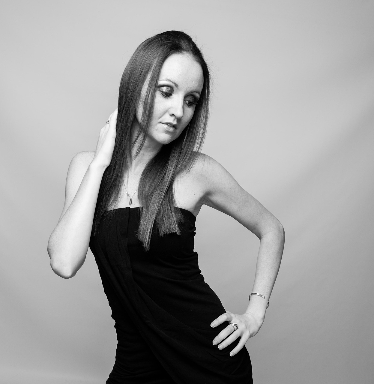 最新內(nèi)衣時(shí)尚圖片集,舒適魅力完美融合時(shí)尚風(fēng)采