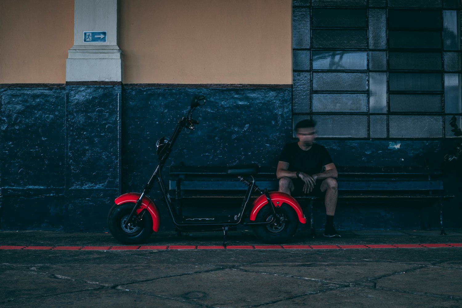 探究00381股票的動態(tài)走勢與前景展望