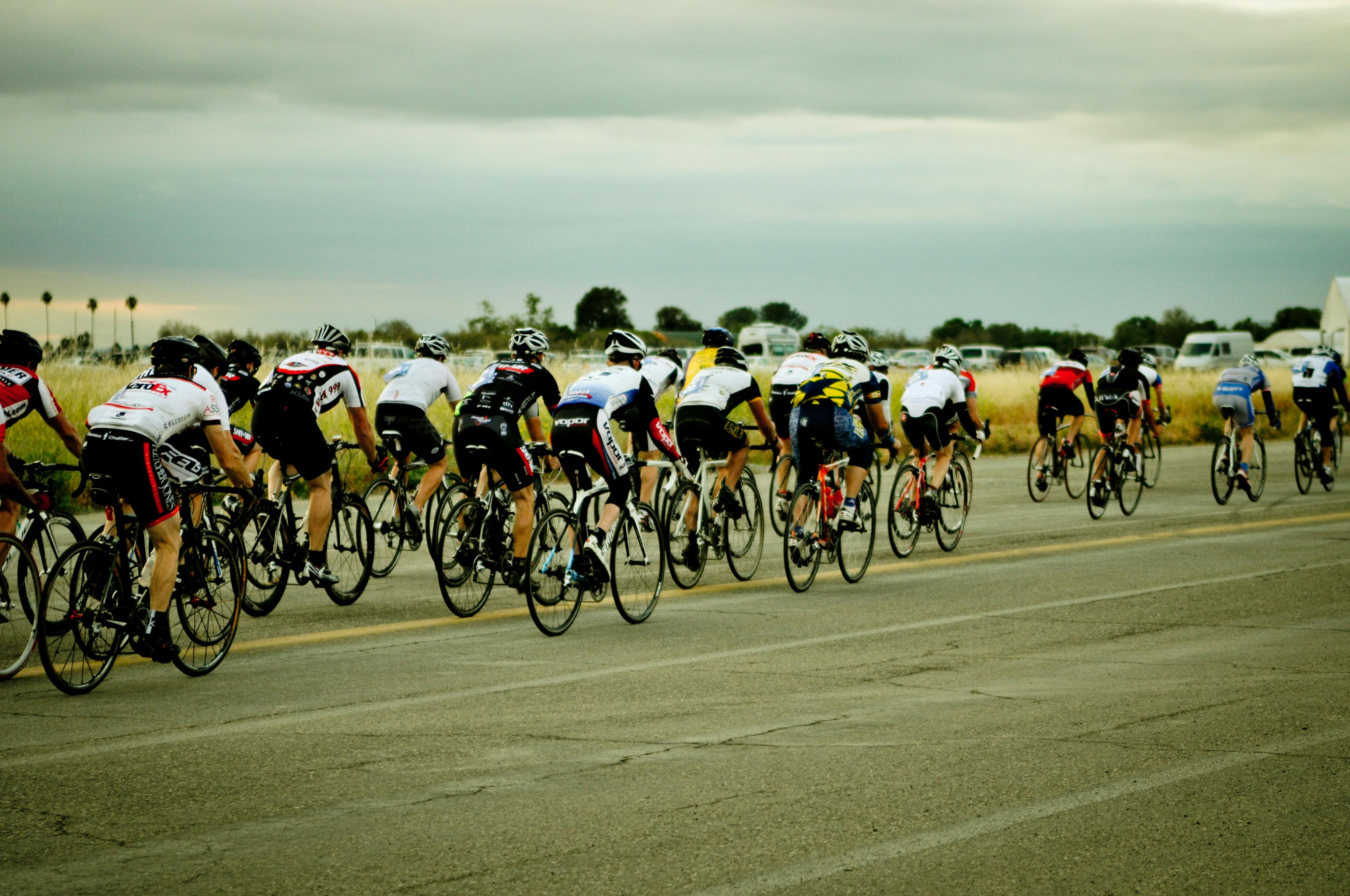 馬比賽,速度與力量的挑戰(zhàn)