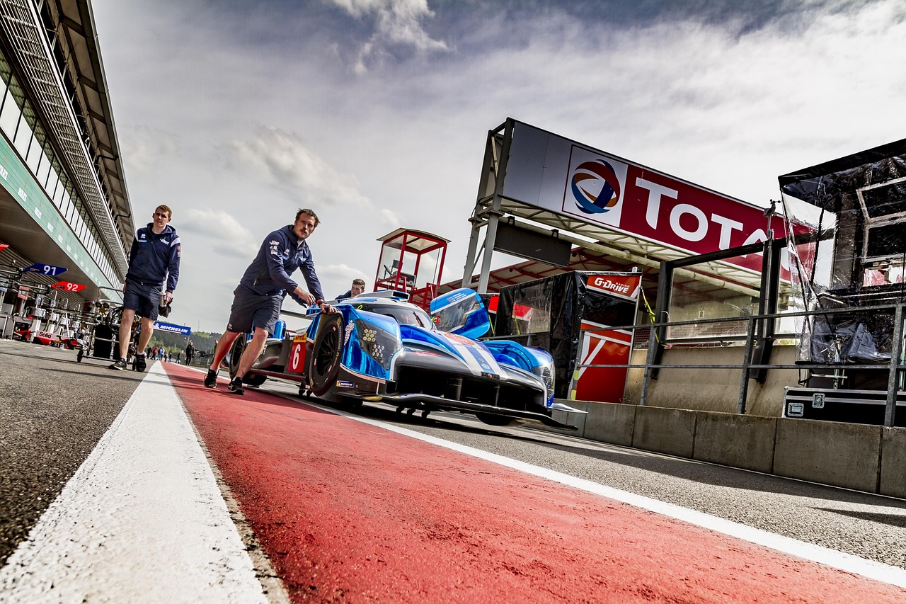 真正的飆車比賽2，速度與激情的重燃之夜