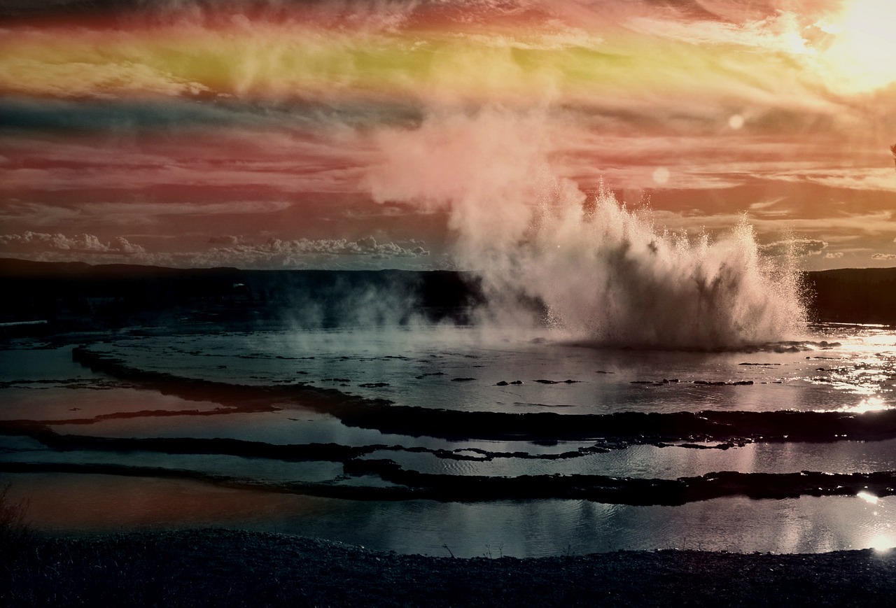 最新秋霞精選，自然美景與人文魅力的完美融合