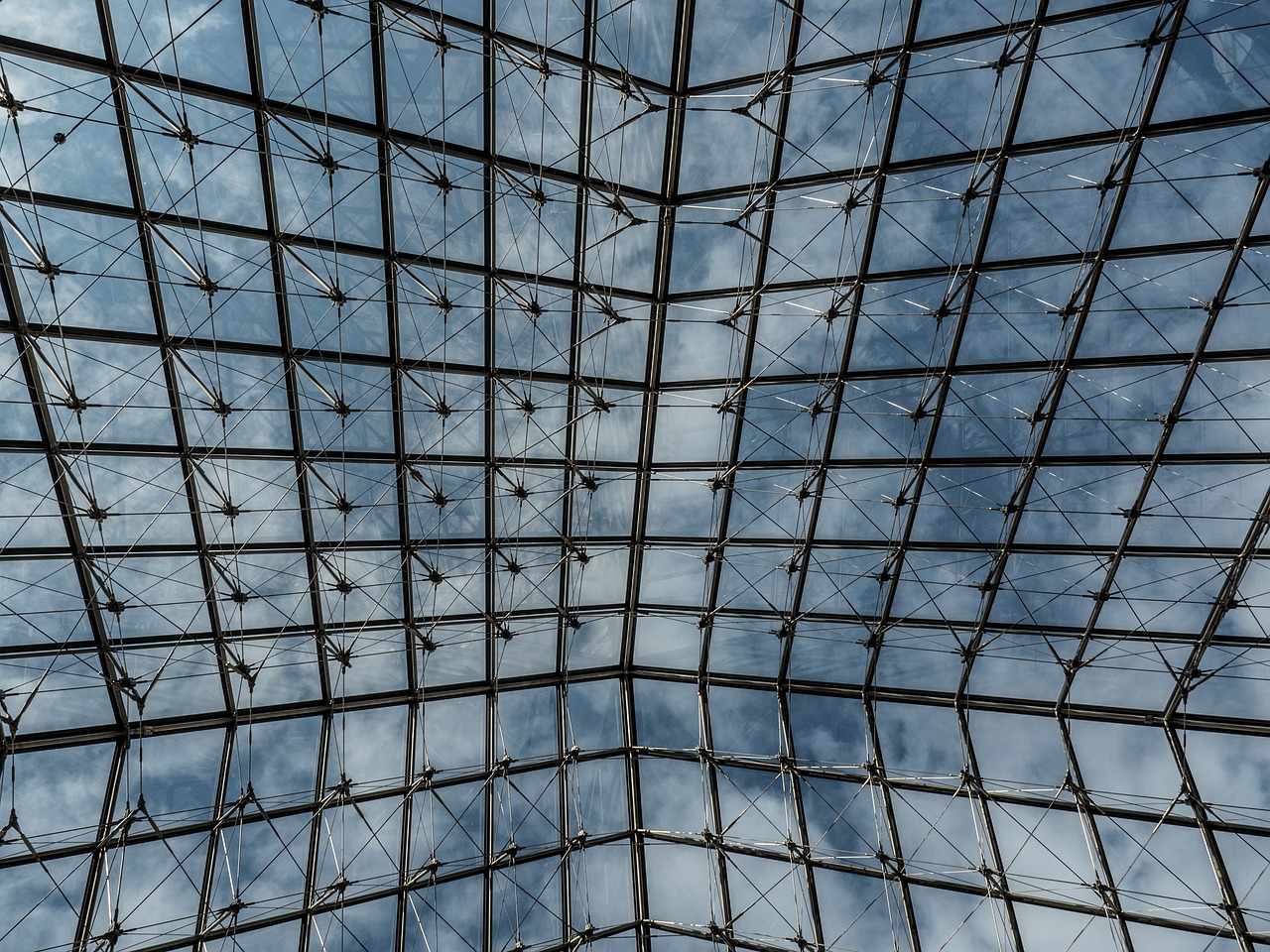 跨越時空的探秘與觀察，大慶失蹤事件最新動態(tài)及巴黎最新動態(tài)揭秘