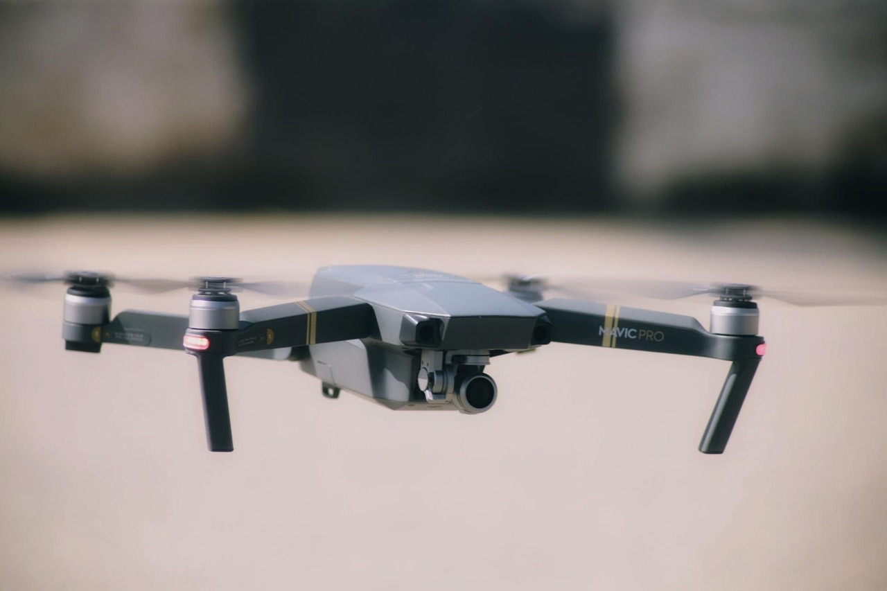 大疆無人機(jī)與股市的關(guān)聯(lián)，探究背后的力量與影響