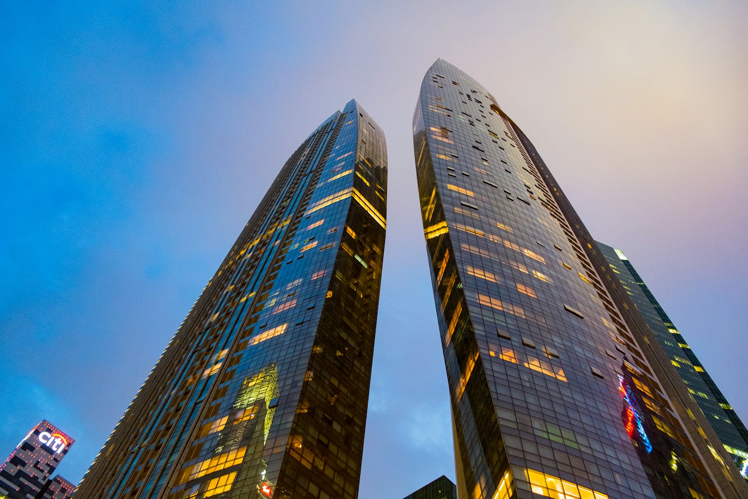 歐美亞洲交融，文化與科技的跨地域發(fā)展新動(dòng)向